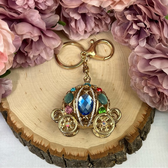 Cinderella’s Royal Blue and Gold Crystal Carriage Keychain Charm - Picture 12 of 15